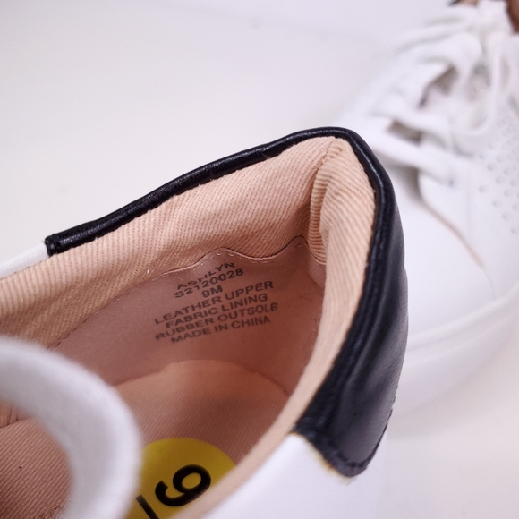 NWT Kate Spade Ashlyn White Leather Lace Up Sneakers - Picture 7 of 8